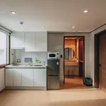 Luxe & Suite Room