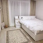 Hongdae Private House 3Bed Room