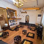 Batwo Stay - For Foreigners Only