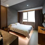 Hotel The Designers Hongdae