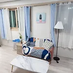 Sweet Stay