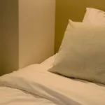Upflo Hostel