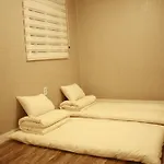 Crib 49 Guesthouse - Foreigner Only