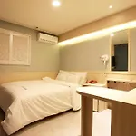 Shine Hotel
