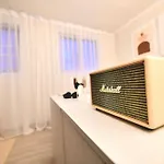Healing & Romang House