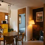 Artistic Inspiration 2Br #Local #Rest #Private Onmoda