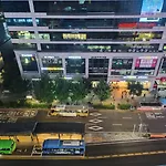 Hongdae Cleanhouse