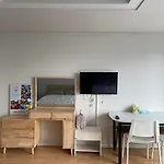 Hongdae Residence 3 - 1Min From Hongik Uni Station Exit #1