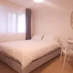 K-10 White Linen House