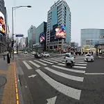 Hongdae Residence-2 1Min From Hongik Uni Station Exit #1