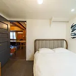 Gu & Anne House Sinchon