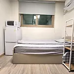 Hongdae, Sinchon Yeonhui House