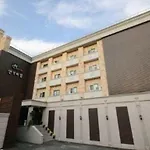 Hill House Hotel