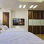 For U House