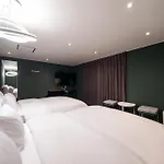 Hotel May Yongsan