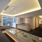 Uh Suite Seoul Deoksugung