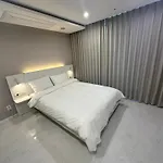 Zizel Signity Apartment