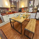 Blue Boat Hostel Myeongdong