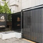 Mnlucky Hotel