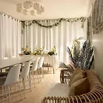 Center Of Gangnam 2Rooms&2Bathrooms Villa