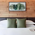 Walkerhill Douglas House (Adults Only)