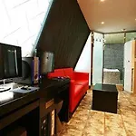 Stylish Hotel Ditto Sinchon