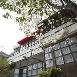 Icos Guesthouse 2 For Female