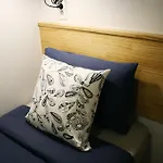 Hostel Beige 2Nd