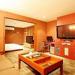Max Hotel
