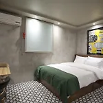 Mw Hotel