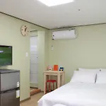 R Guesthouse Seoul Station