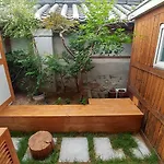 Sophia Hanok Guesthouse