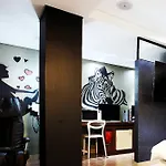 Max Hotel