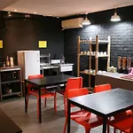 Zip Hotel