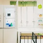 K-Girl Guesthouse - Caters To Women