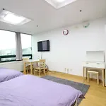 Hongdae Kim\'S House