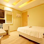 Shin Young Motel