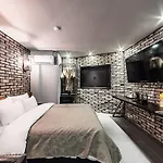 Ka Ya La Tree Hotel