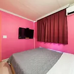 Orange Motel