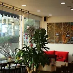 Lavita Hotel