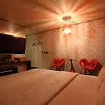 Lone Star Hotel