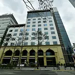 Lake Tourist Hotel