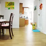 Artist 77 House