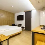 Hotel Cherry