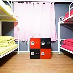 Liz\'S House - Hostel