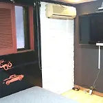 Oppa Hostel