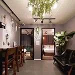Butler:Lee Hongdae-Female Only
