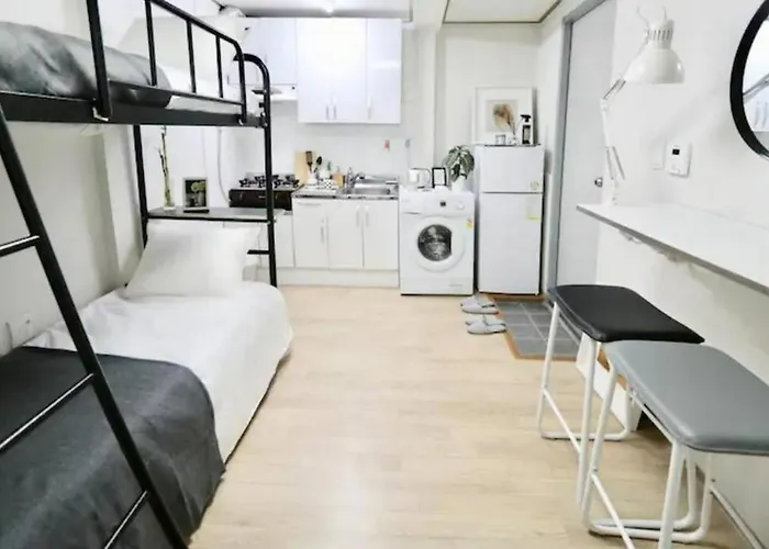 Seoul Central Namsan Studio 2Beds #102
