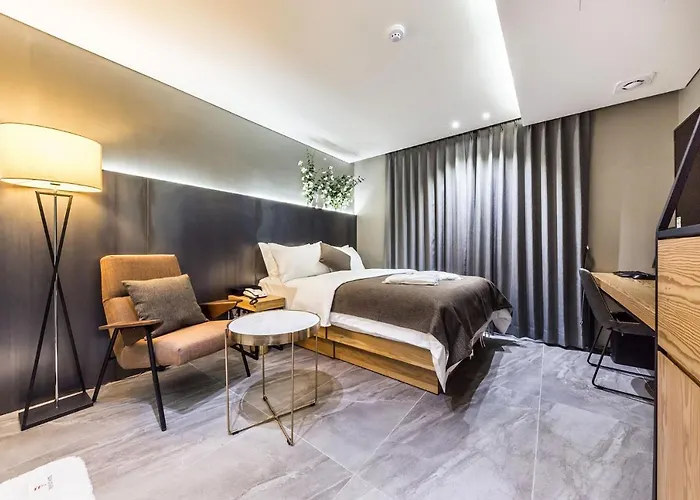 The Post Hotel