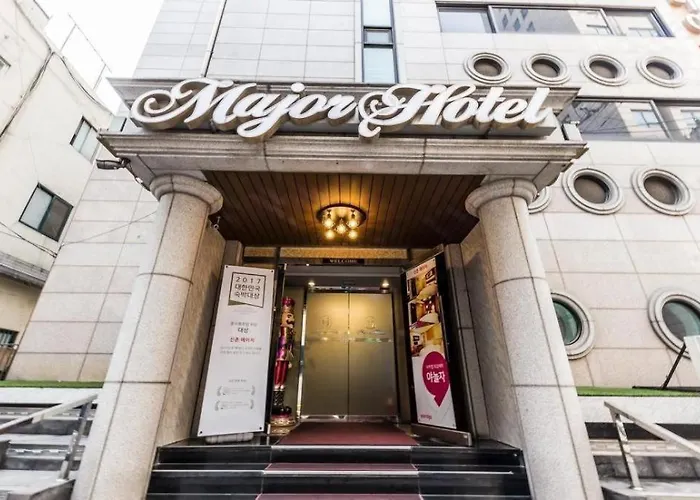 Major Hotel